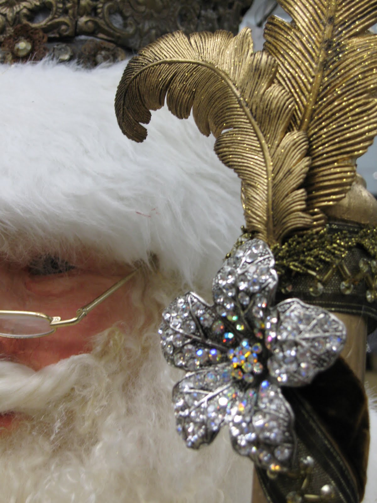 [white+santa+009.JPG]