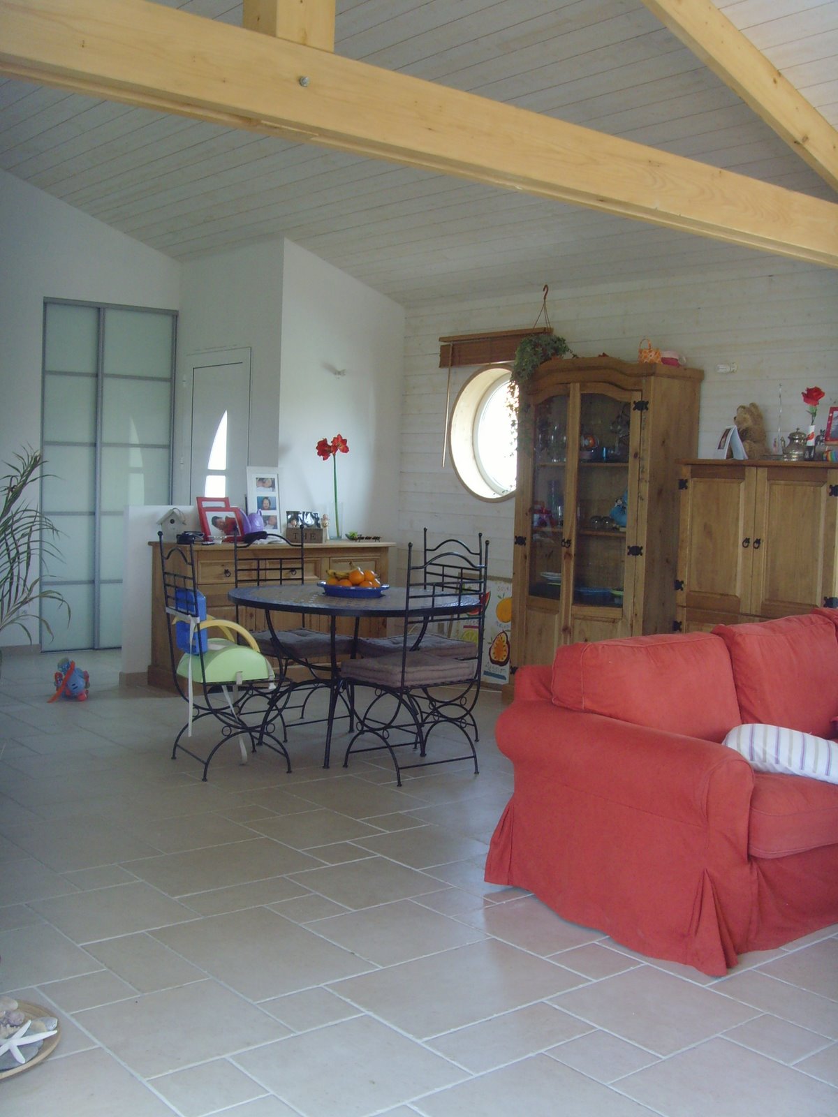 [SNV30945.JPG]