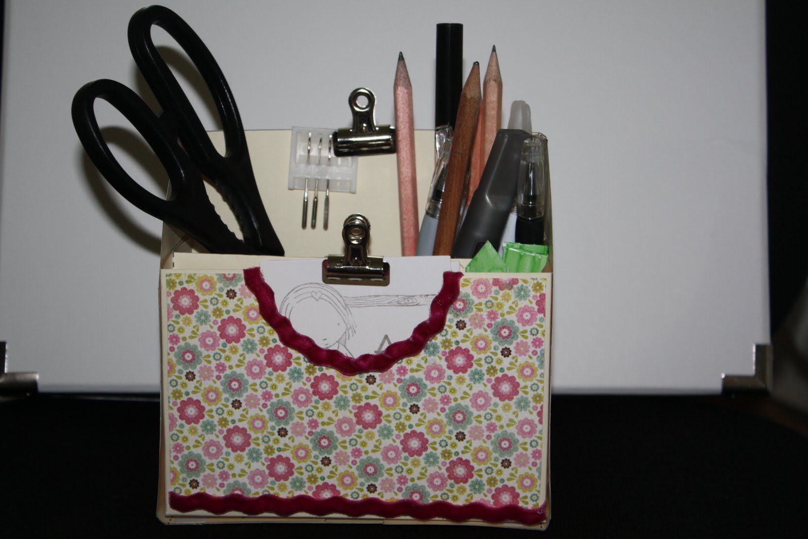 sparklecrafty Desk tidy