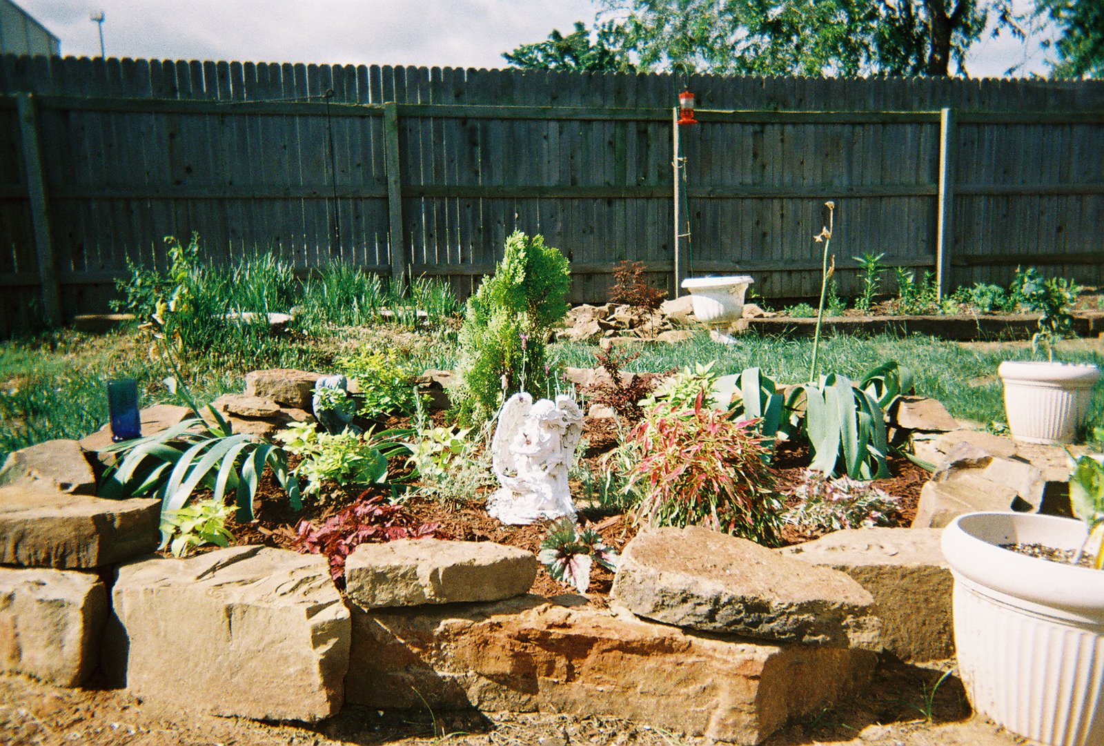 [graduation+and+renovations-25.jpg]