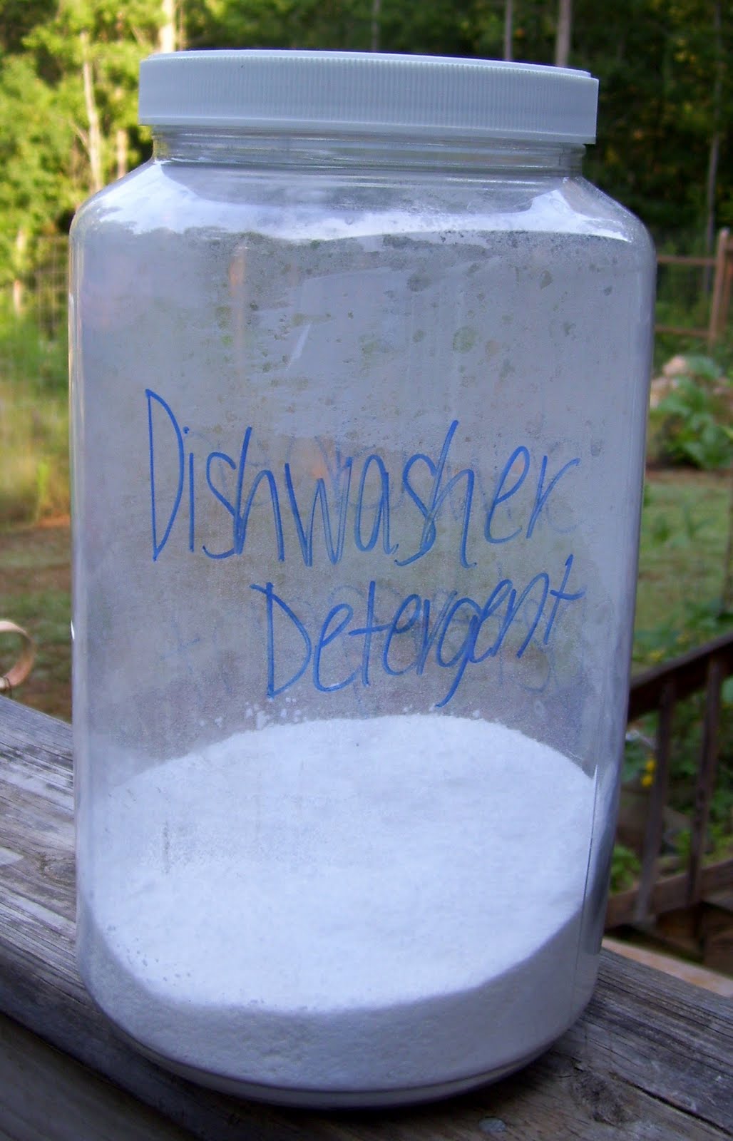 Flitterbugs {the blog} Homemade Dishwasher Detergent