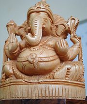 [180px-Lord_Ganesha_carved_in_wood.jpg]