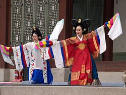 Tarian Korea