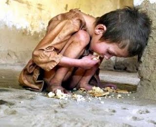 Fome na África A África que a copa não mostra
