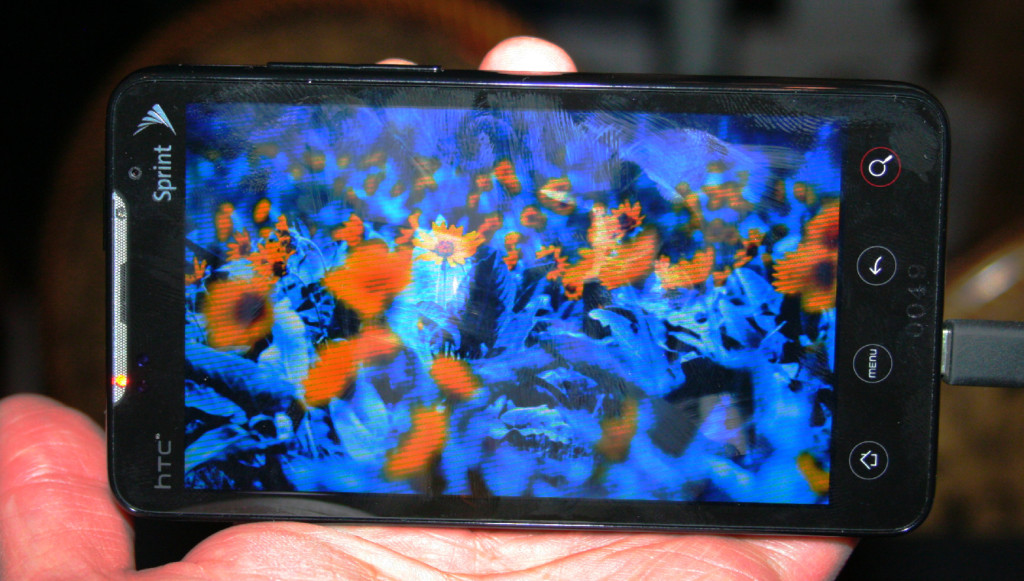 [HTC+EVO2_1024.jpg]