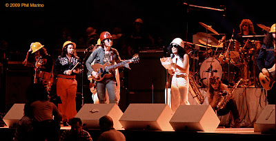 Yoko reading Lennon4b