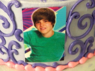 pics of justin bieber cakes. Justin Bieber Cake