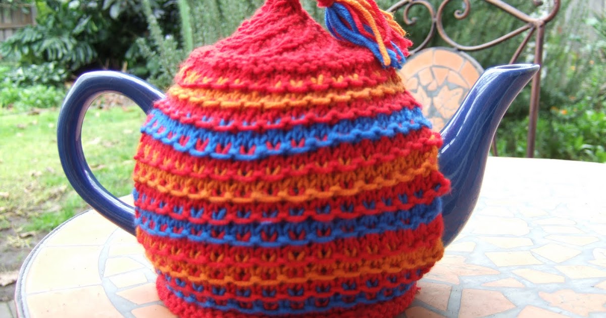 Year of Finishing Off Tea cosy world