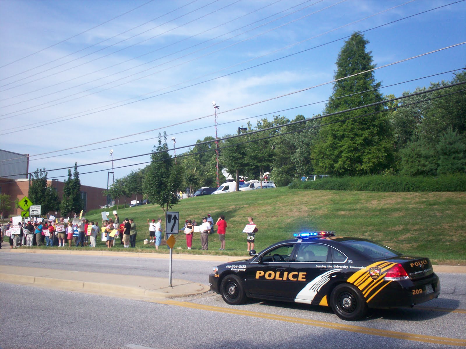 [003+Police+car.JPG]