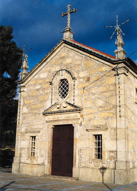 [Capela+da+Senhora+da+Saúde_01.jpg]