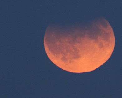 a similar lunar eclipse a similar lunar eclipse