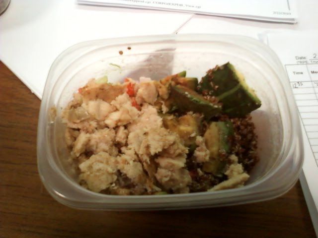 [lunch_tuna_quinoa_avocado.bmp]