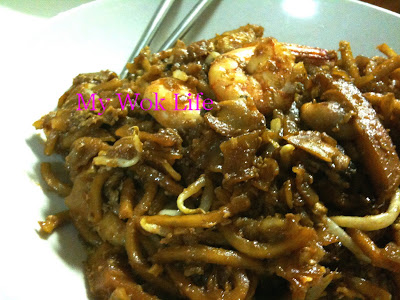 My Wok Life Cooking Blog - Fried Kway Teow (炒粿条) -