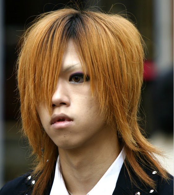Hairstyles Cuting hair in Japanese Hair style