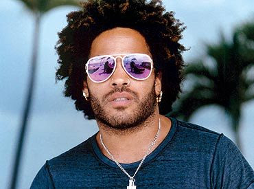 http://4.bp.blogspot.com/_XAePxwGya7E/R7mvHsxa38I/AAAAAAAAA10/F81_oVg8a4w/s400/lennykravitzafro.jpg