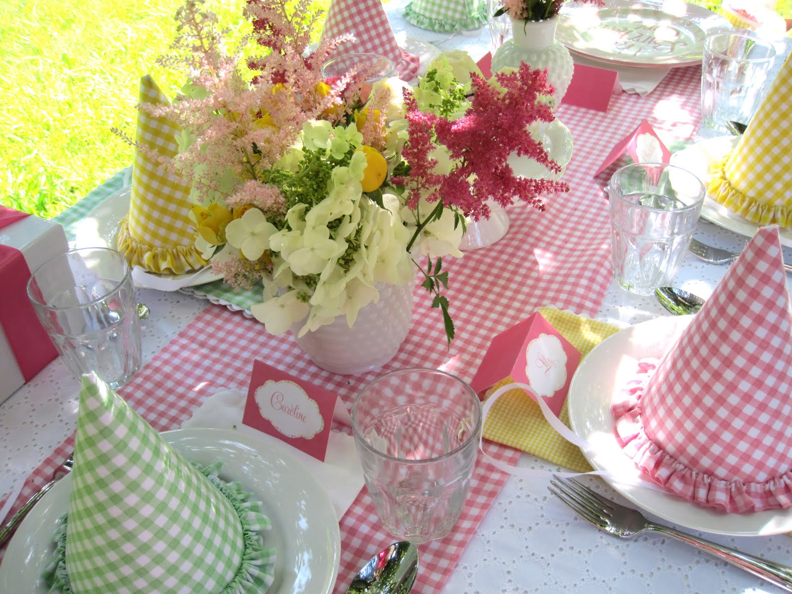 Kate Landers Events, LLC A Gingham Birthday Party {New Collection}