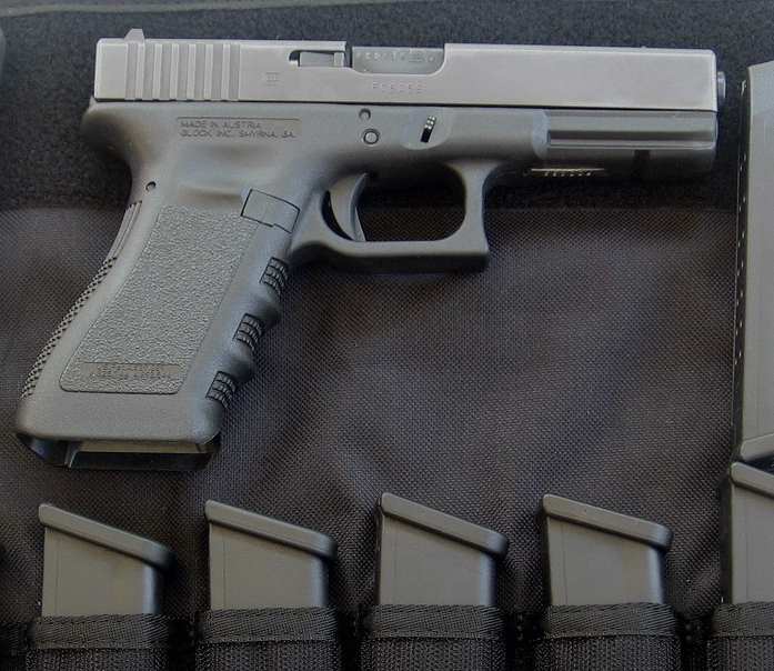 [glock17jbydpk.jpg]