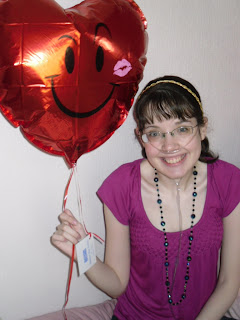 http://4.bp.blogspot.com/_XD-IASaspSg/S5S0ilZjiHI/AAAAAAAAAMg/LsfvvOjyQAY/s320/Tor+Tremlett+and+balloon+sm.jpg