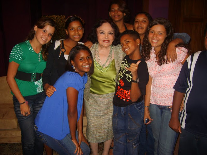 Bibi Ferreira Grande dama do teatro brasileiro