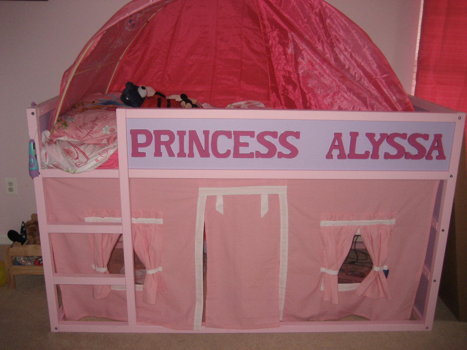 Personalized Kura Bed fit for a Princess with Playhouse Underneath
