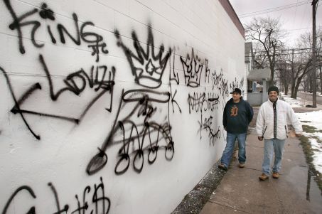Diference Between Graffiti Crews And Gang Graffiti Page 8