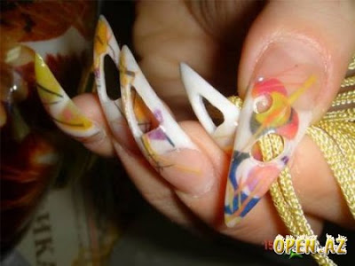 airbrush nail art, creative nail design 