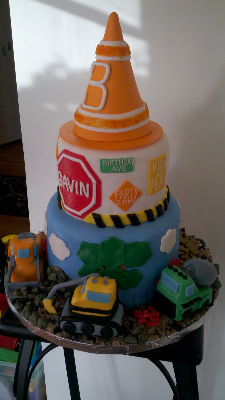Deb's Custom Cakes Construction Site Cake Deb's Custom Cakes Construction Site Cake