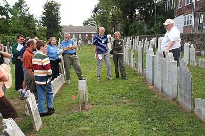 [Cosgrove,+Kenn+leading+tour.jpg]