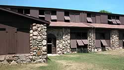 [Quinter-Miller+Auditorium+(exterior).jpg]