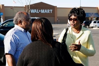 [walmart+dont+like+black+people.jpg]