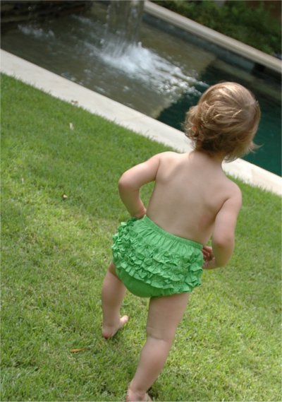 [rufflebutt_lime_lg.jpg]