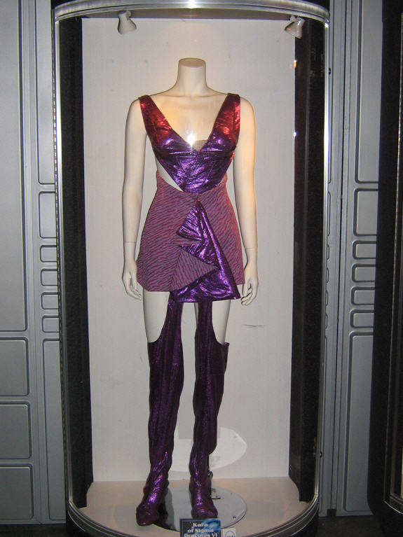 [P44_20_Kara_SpocksBrain.jpg]