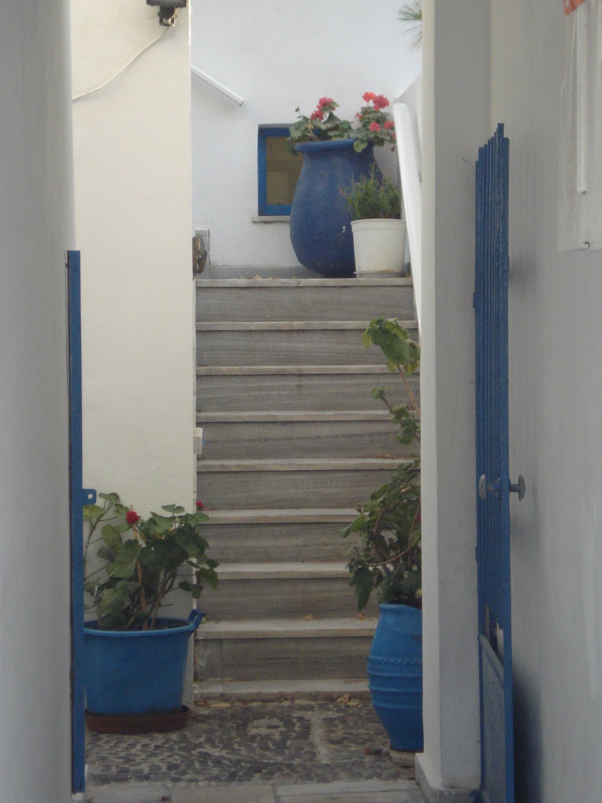 [santorini+710.jpg]