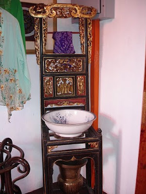 JourNaL of ThOugHts: Peranakans and the Chinese Peranakans JourNaL of ThOugHts: Peranakans and the Chinese Peranakans