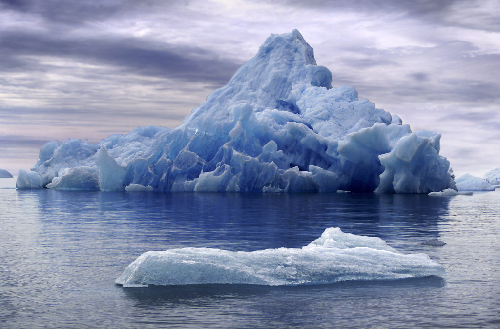 [Iceberg.jpg]
