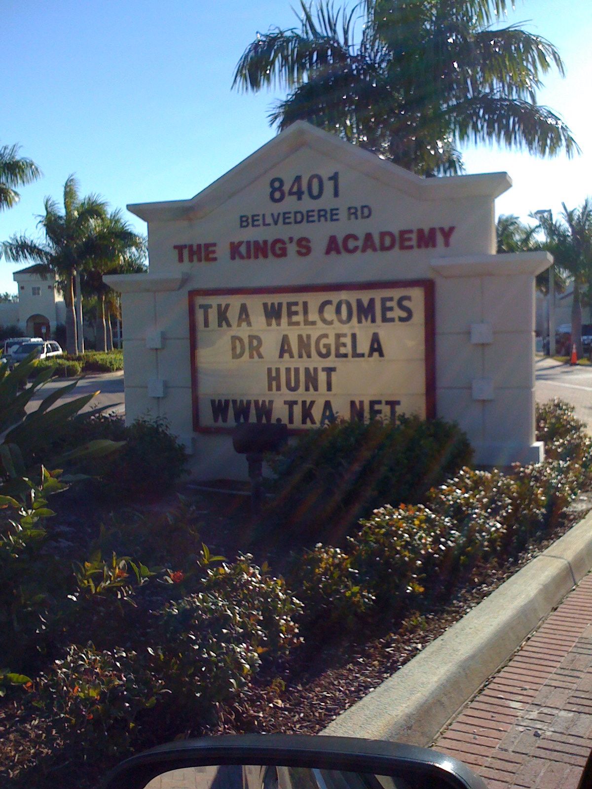 [Kings+academy.jpg]