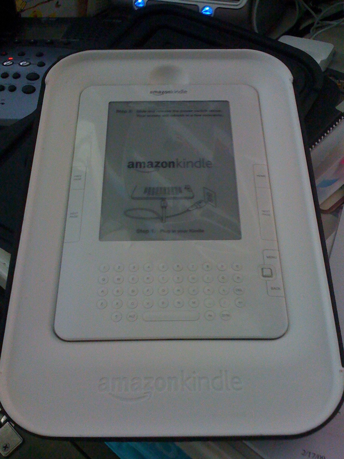 [Kindle1.JPG]