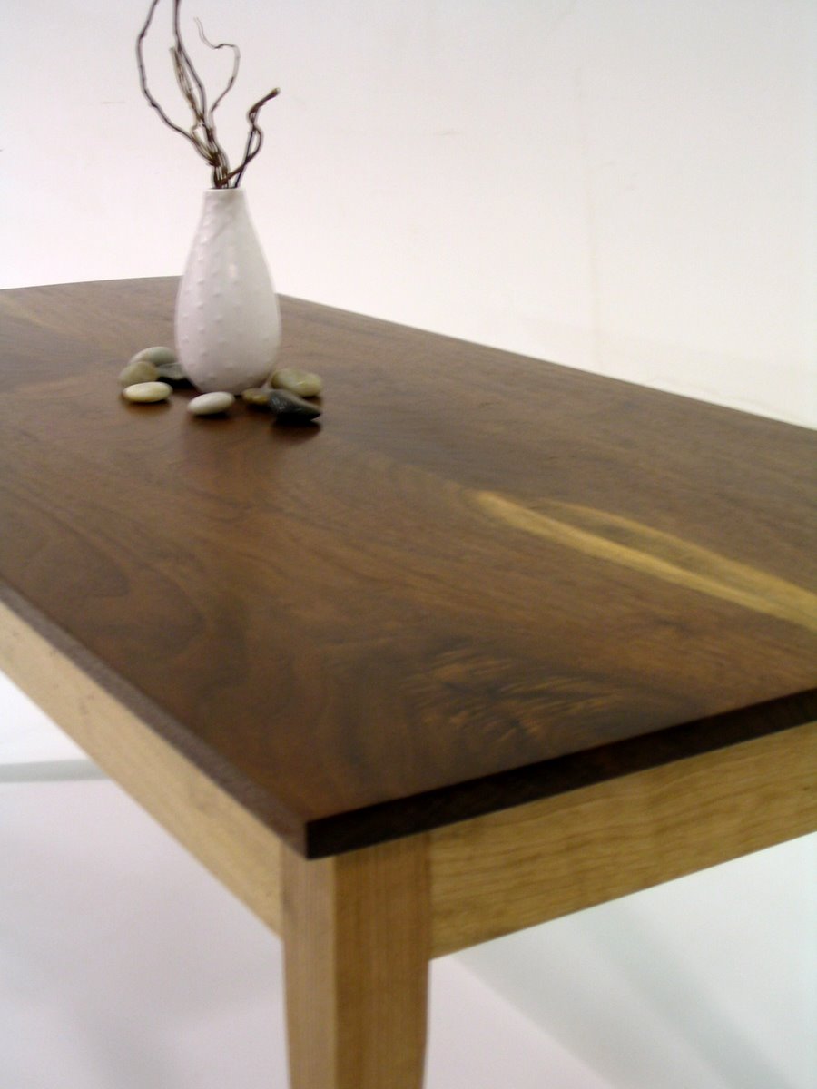 [Coffeetable.jpg]