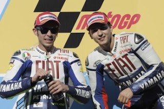 YAMAHA_Jangan_Santai BalapMotoGP2009_FIAT_YAMAHA_Team