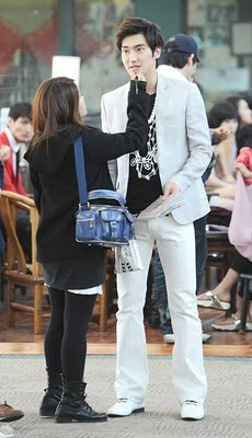 Choi_Si_Won@http://marielscastle.blogspot.com