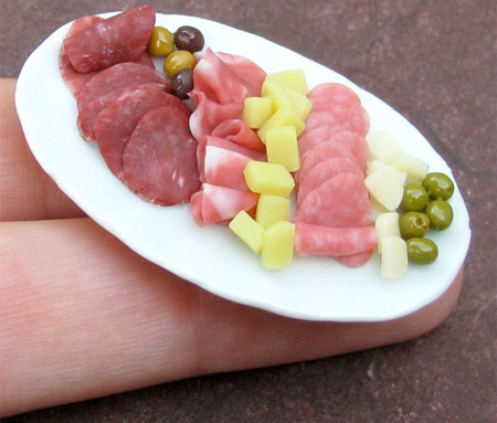 10 Miniature Food Sculptures Pictures 4
