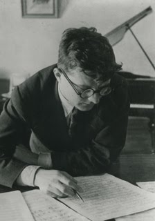 [shostakovich_3.jpg]