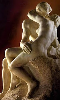 LLAMA DOBLE AMOR Y EROTISMO llama doble amor y erotismo: