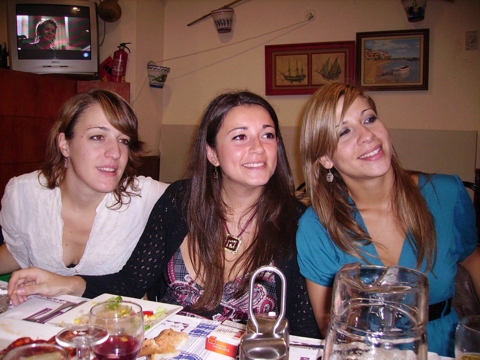 [PICT0221.JPG]