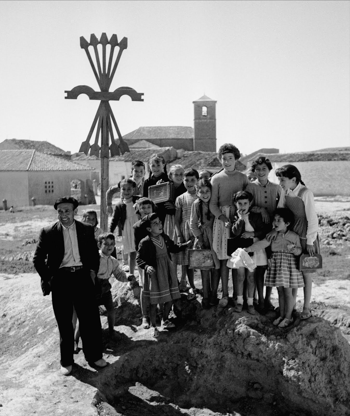 [©Herederos+de+Català-Roca.+Colegio+de+Arquitectos+de+Barcelona6.jpg]