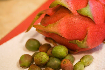 Click image to view larger version Dragon Fruit and Kiwi Berries