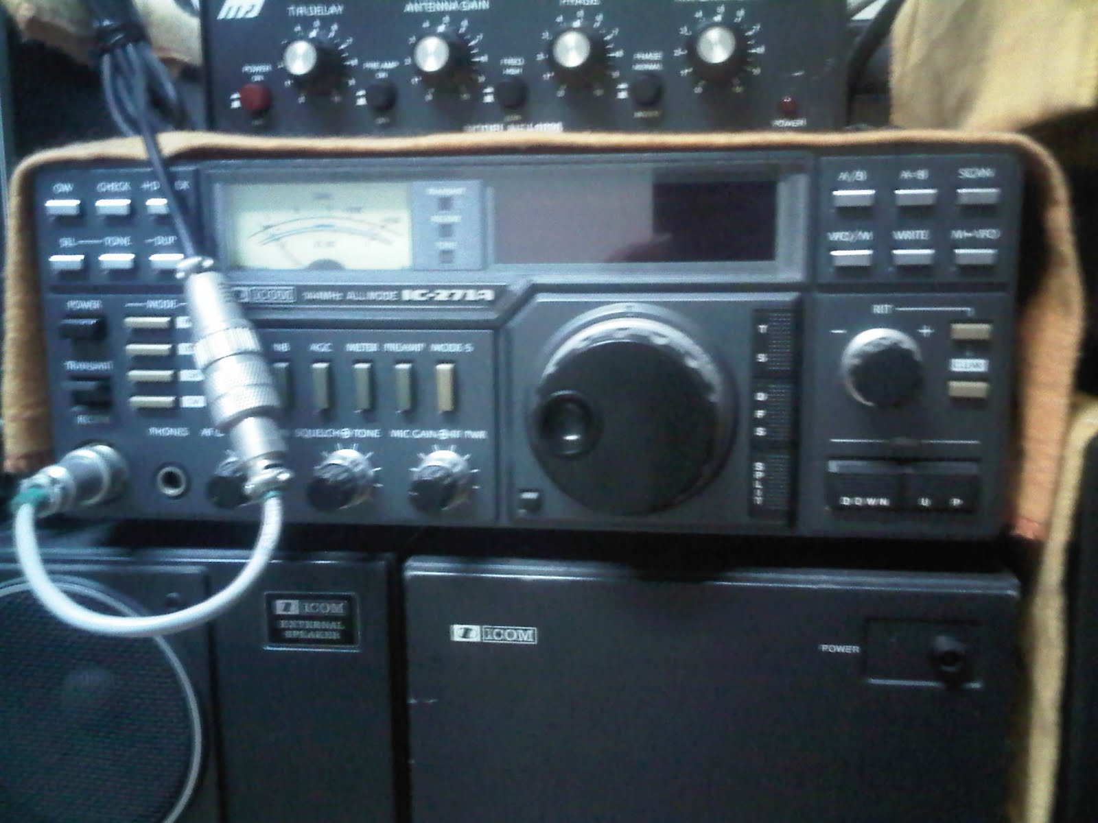 Icom 271A