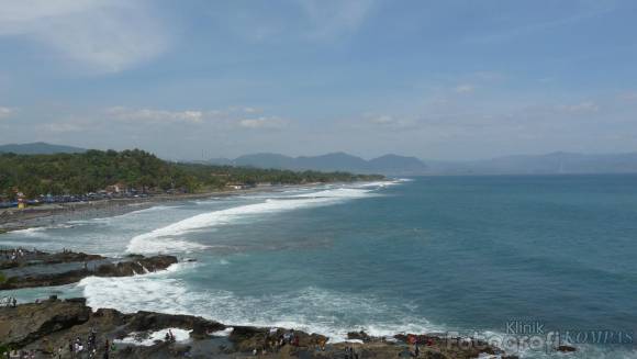 ... km from Pelabuhan