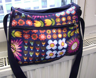 le sportsac (onemorehandbag)