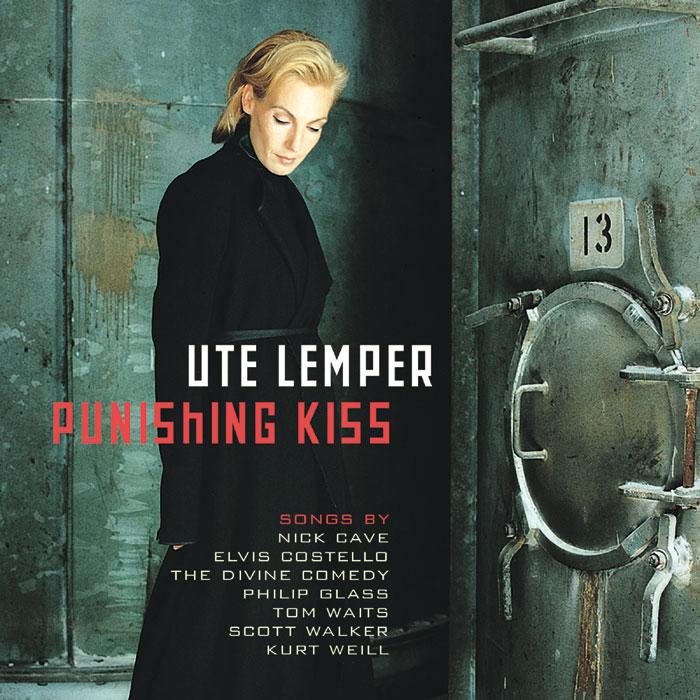 [utelemperpunishingkiss.jpg]